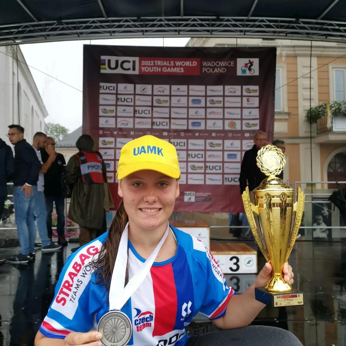  Aspoň jedna bedna za českou reprezentaci.